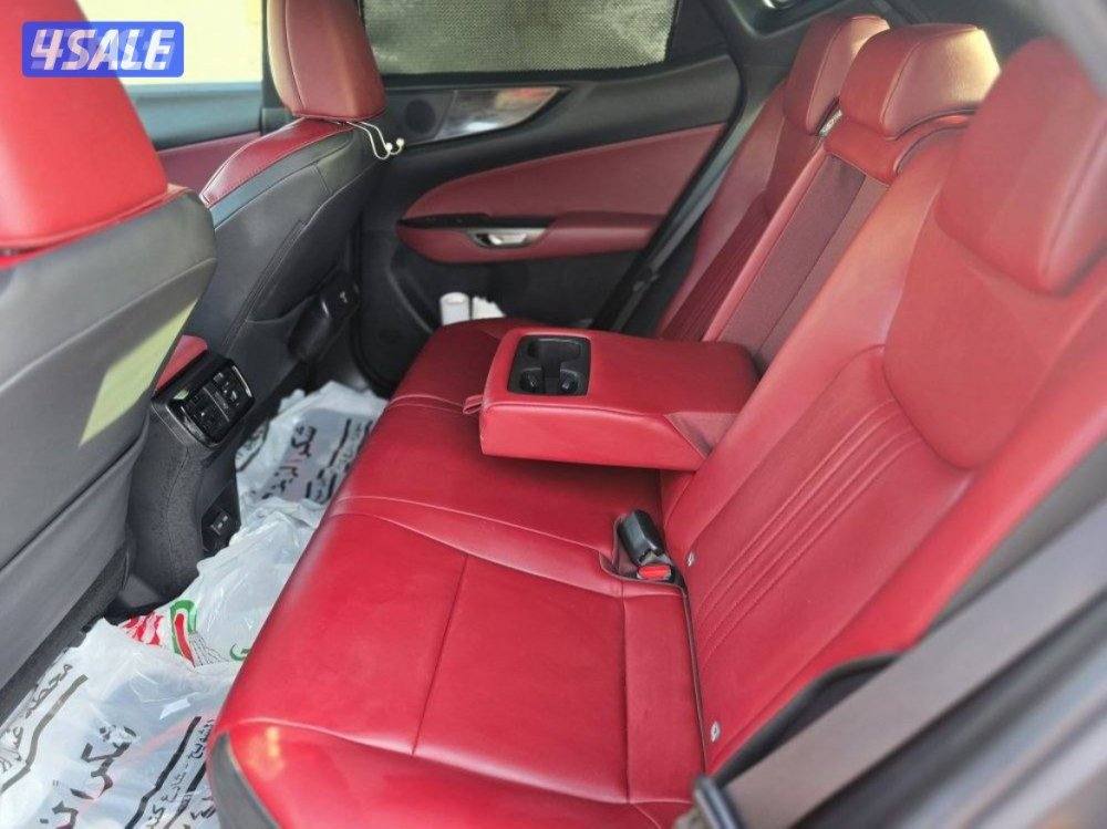 لكزس الساير موديل NX350 2024 بحالة الوكالة13