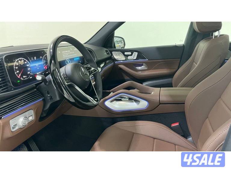 Mercedes-Benz GLE SUV10