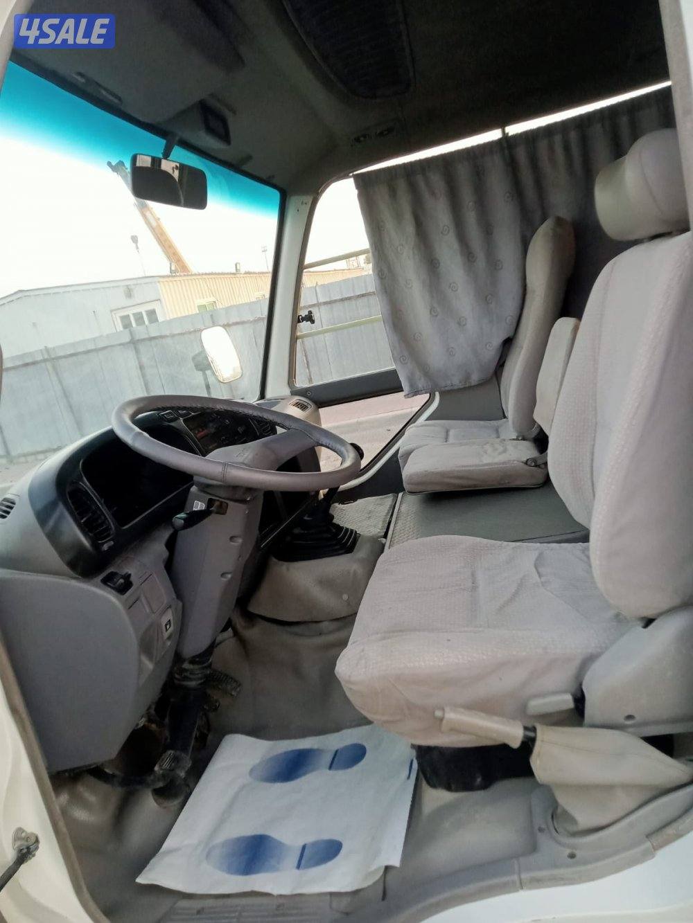 للبيع باص تويوتا كوستر موديل 20074