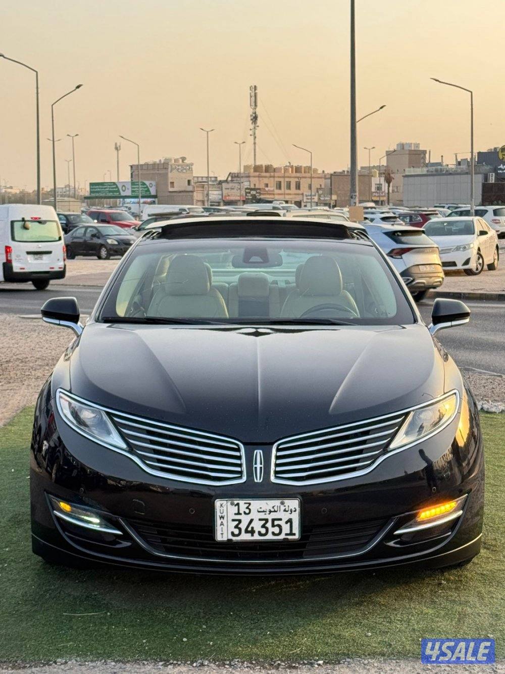 لنكولن MKZ - موديل 2014 - عداد 144 - وارد الوكاله - شرط الفحص4