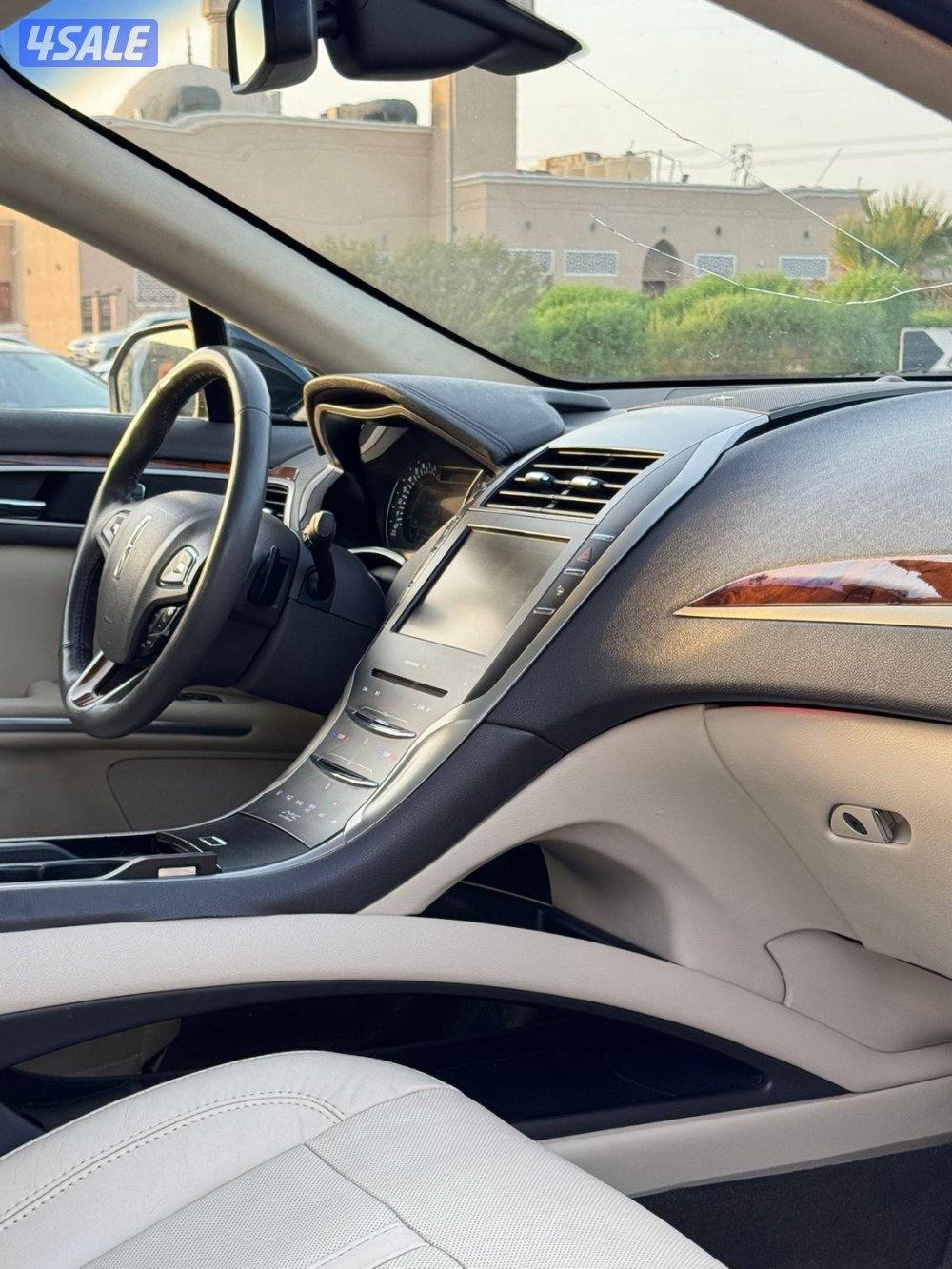 لنكولن MKZ - موديل 2014 - عداد 144 - وارد الوكاله - شرط الفحص6