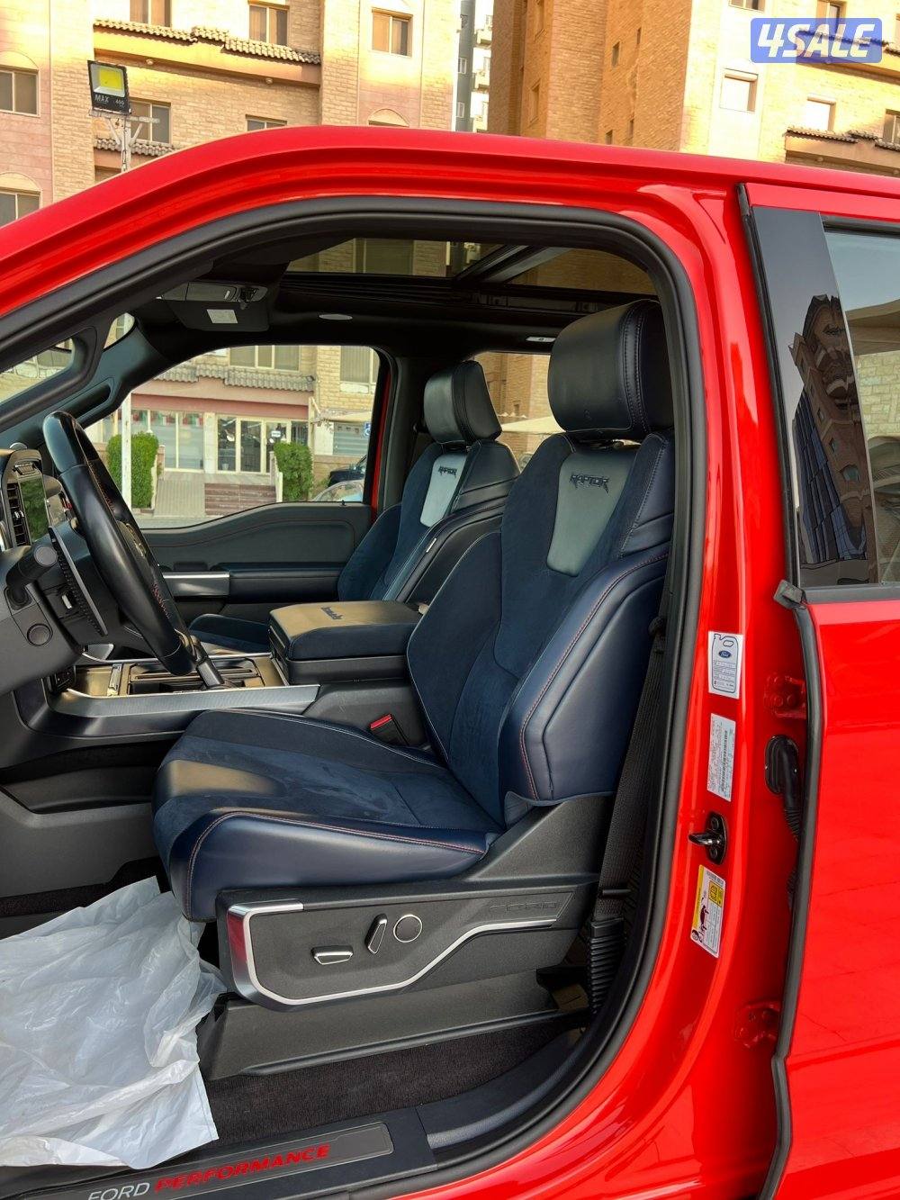 رابتر 2021 / 37 ماشي 118 الف بحالة الوكاله صبغ الوكاله شرط الفحص11