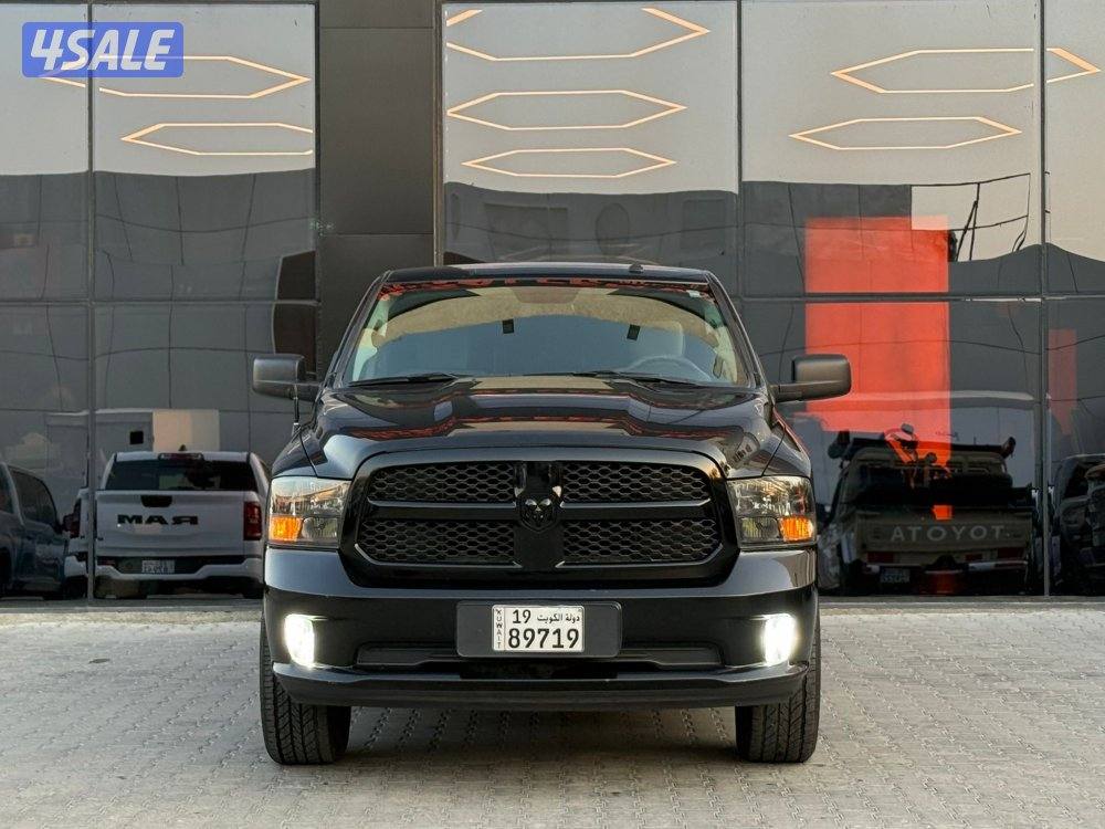 DODGE RAM CLASSIC 1500 _2021 صبغ الوكالة1
