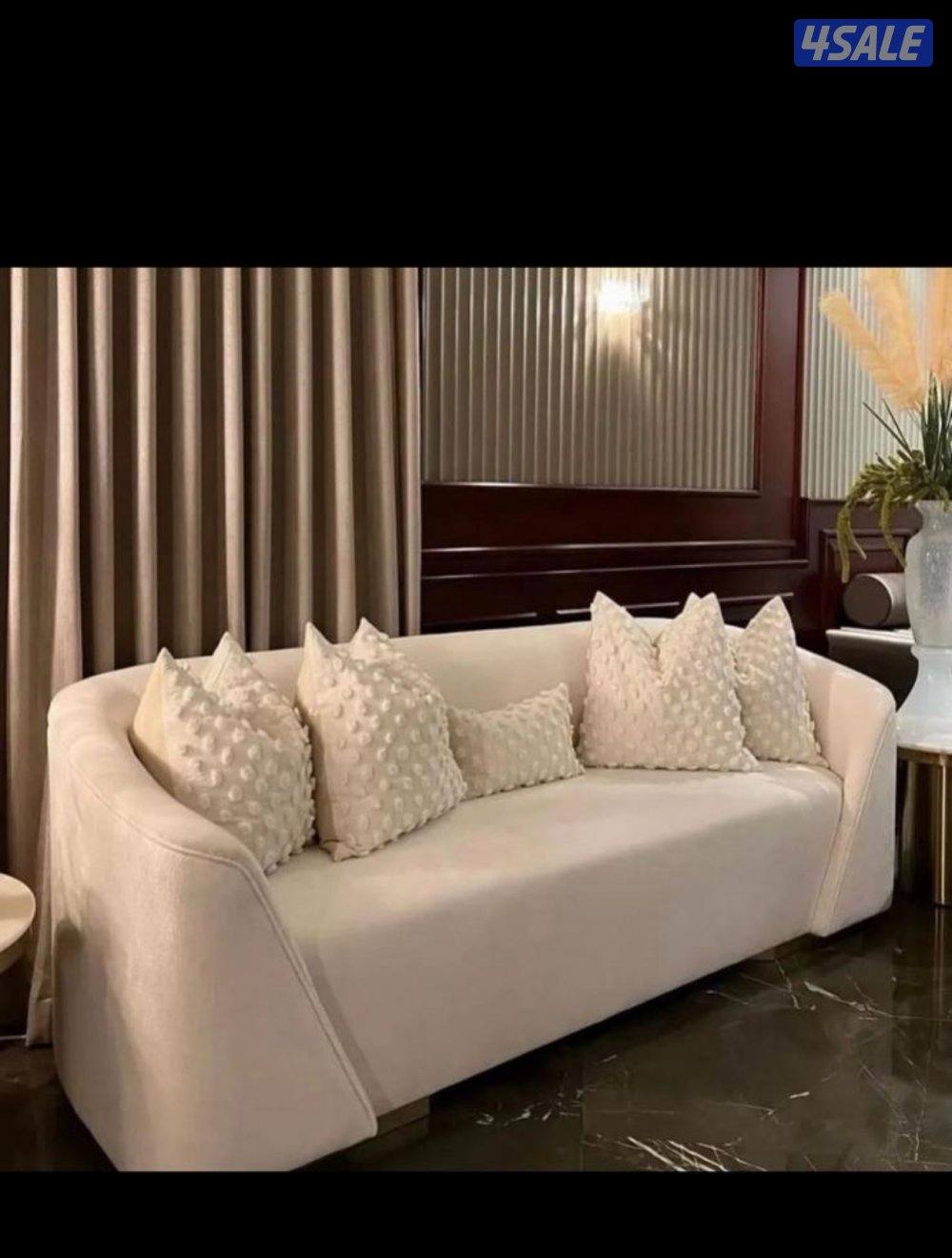 يوجد تفصيل تنجيد وتلبيس حميع انواع الموديلات وسناير0