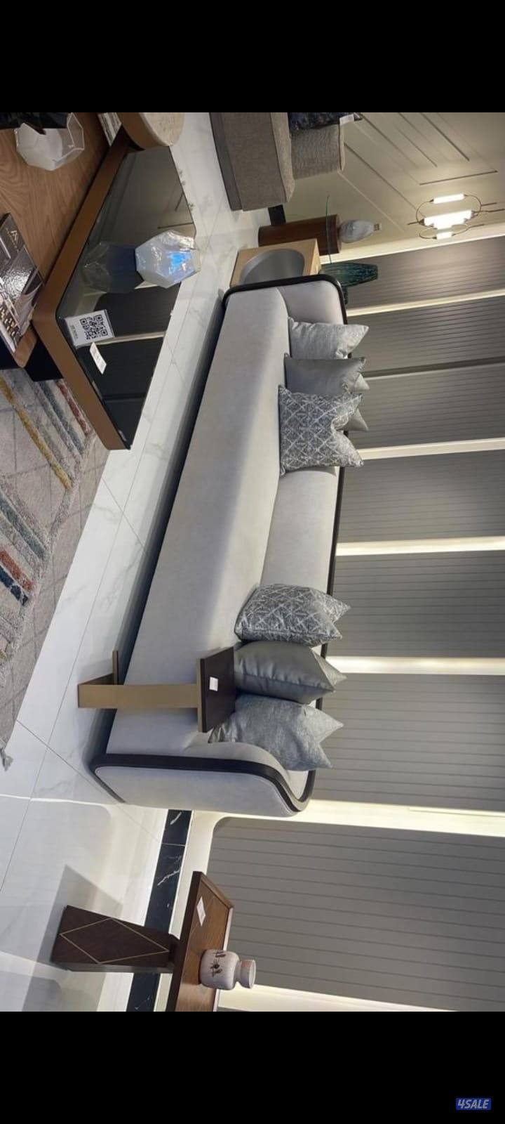 يوجد تفصيل تنجيد وتلبيس حميع انواع الموديلات وسناير2