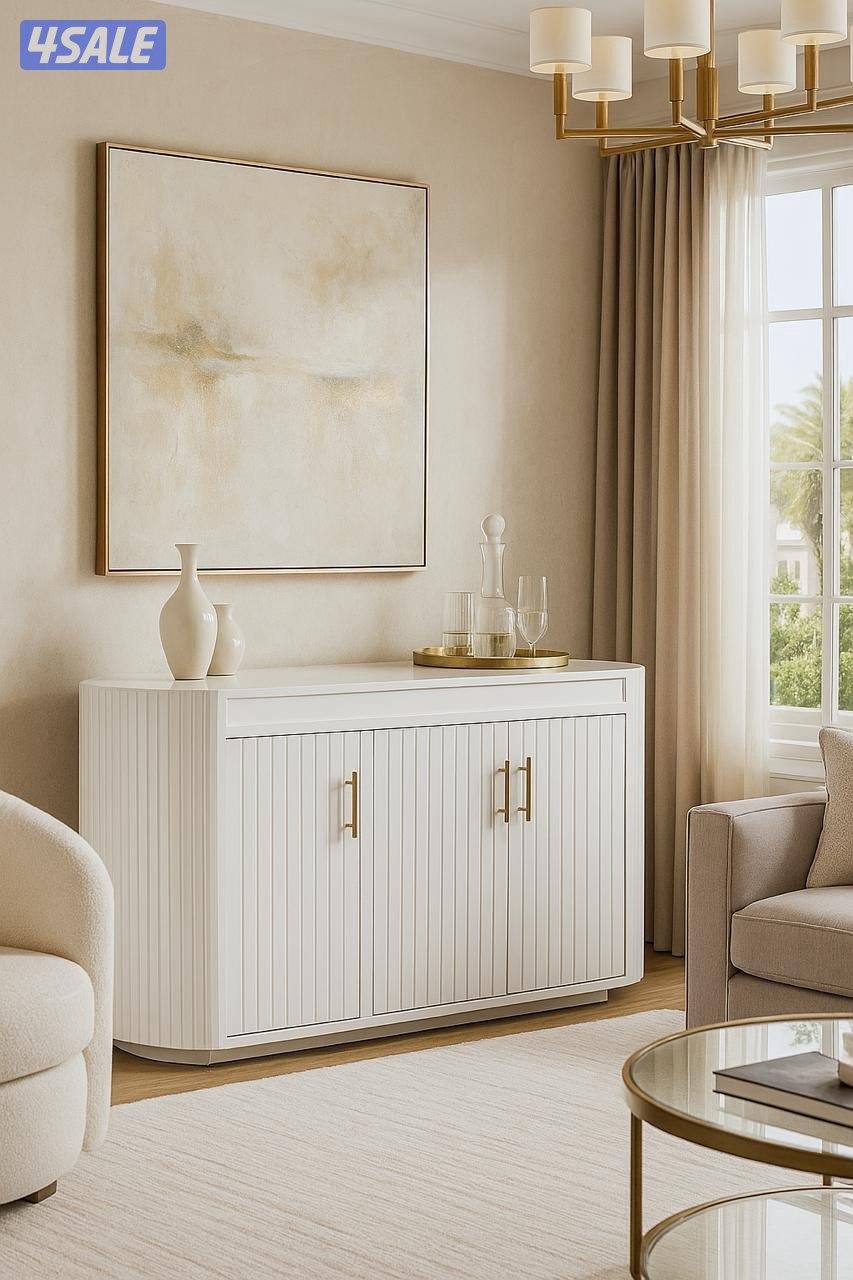 كونتر قهوة / شاي أنيق باللون الأبيض مع مقابض ذهبية0