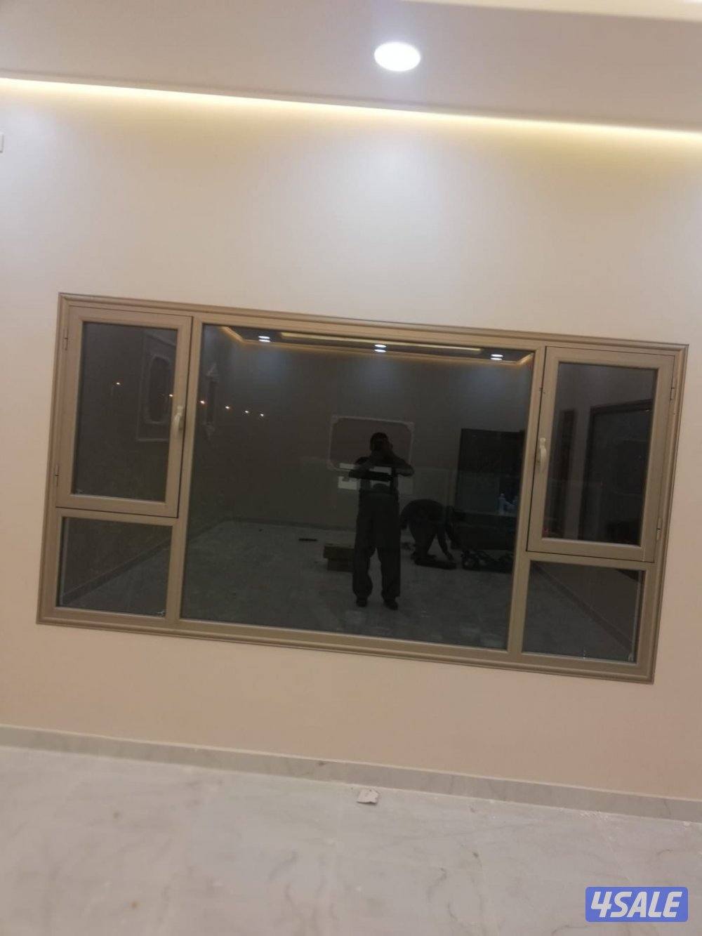 Alumnum window doors shuter kitchen8