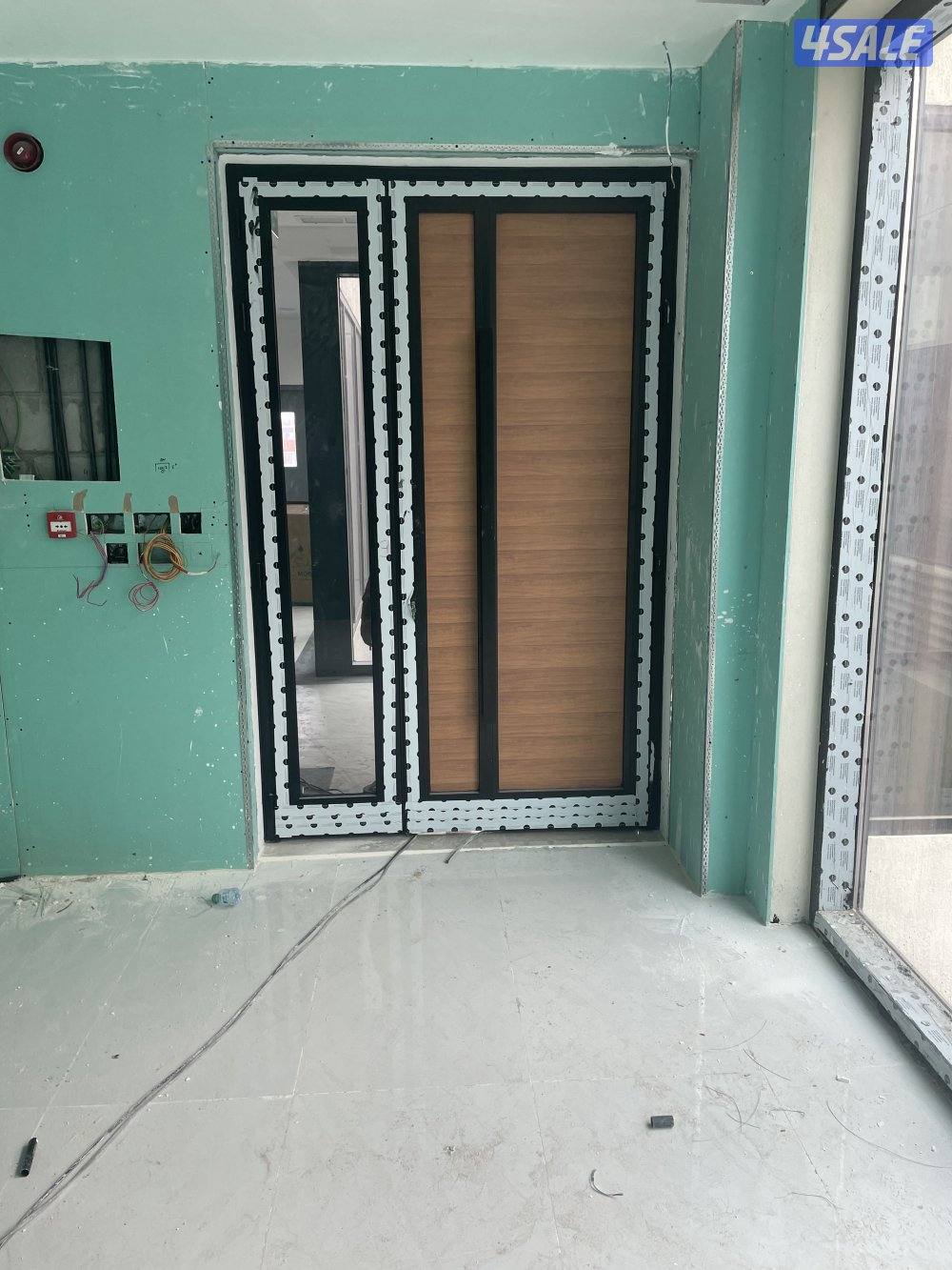 Alumnum window doors shuter kitchen10