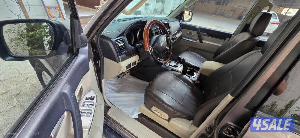 Pajero 100Km Full Options - Mulla Service10