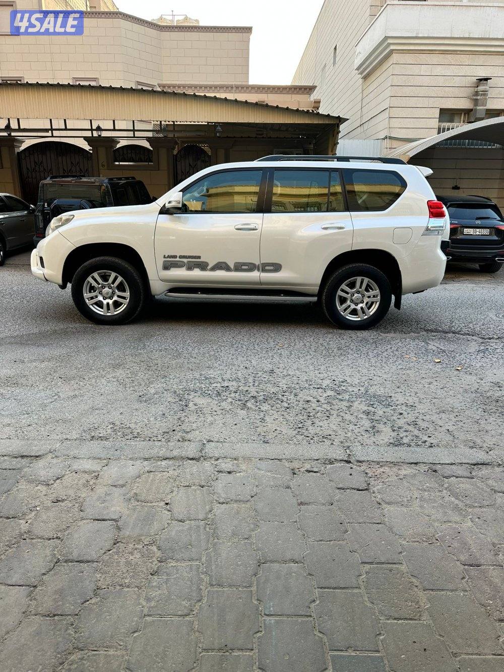 للبيع لاارغب لبدل  موديل 2013 VX   اتصل الشراء0