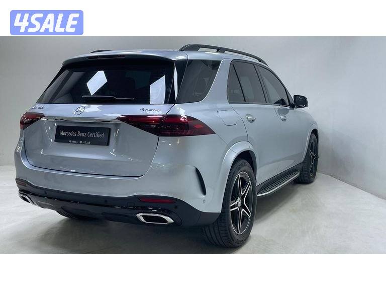 Mercedes-Benz GLE SUV7