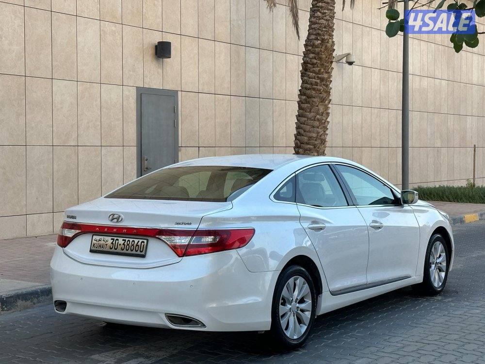 للبيع هيونداي ازيرا موديل 2014 وارد الوكاله2