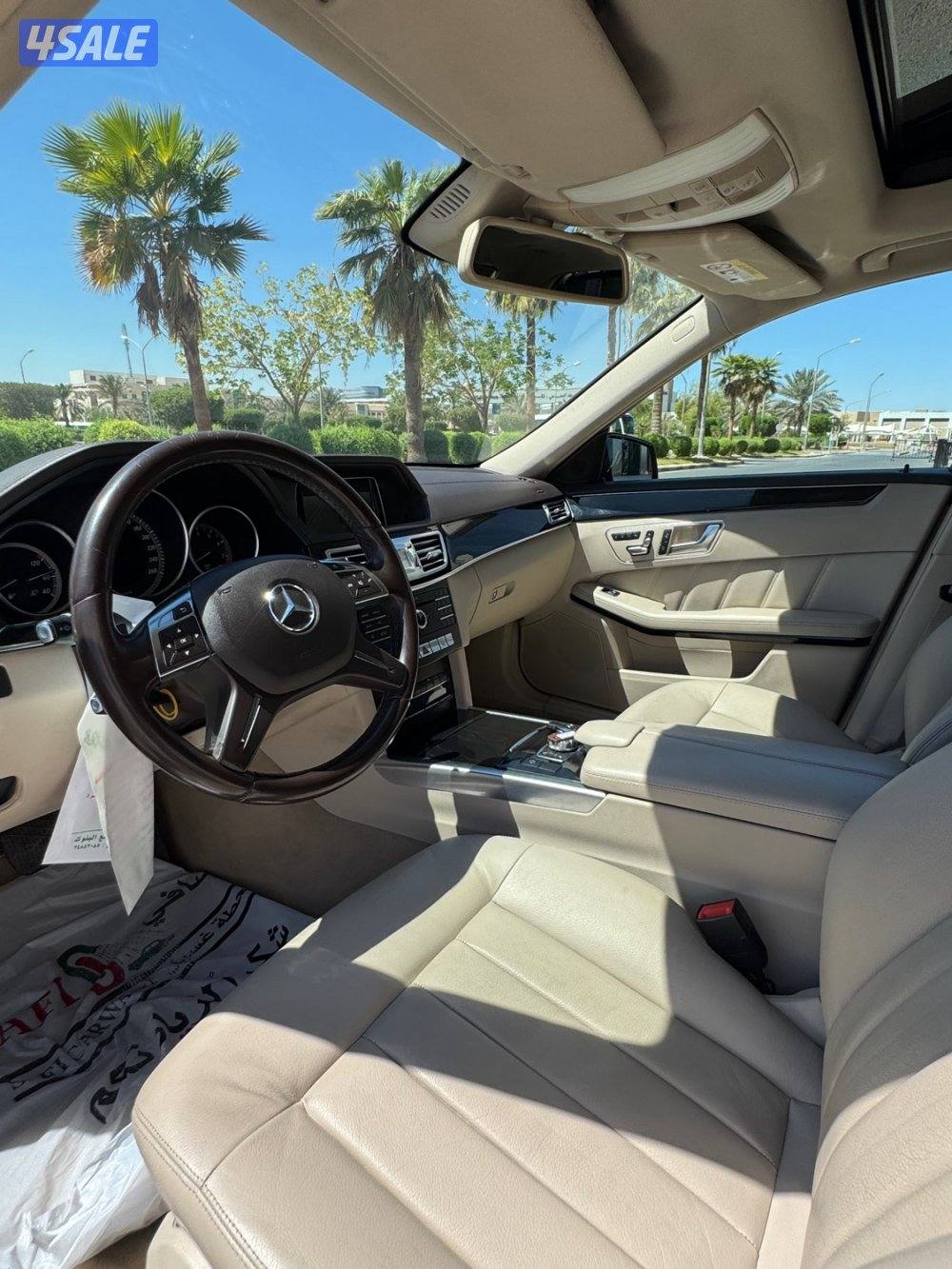 مرسيدس E300 بحاله نادره9