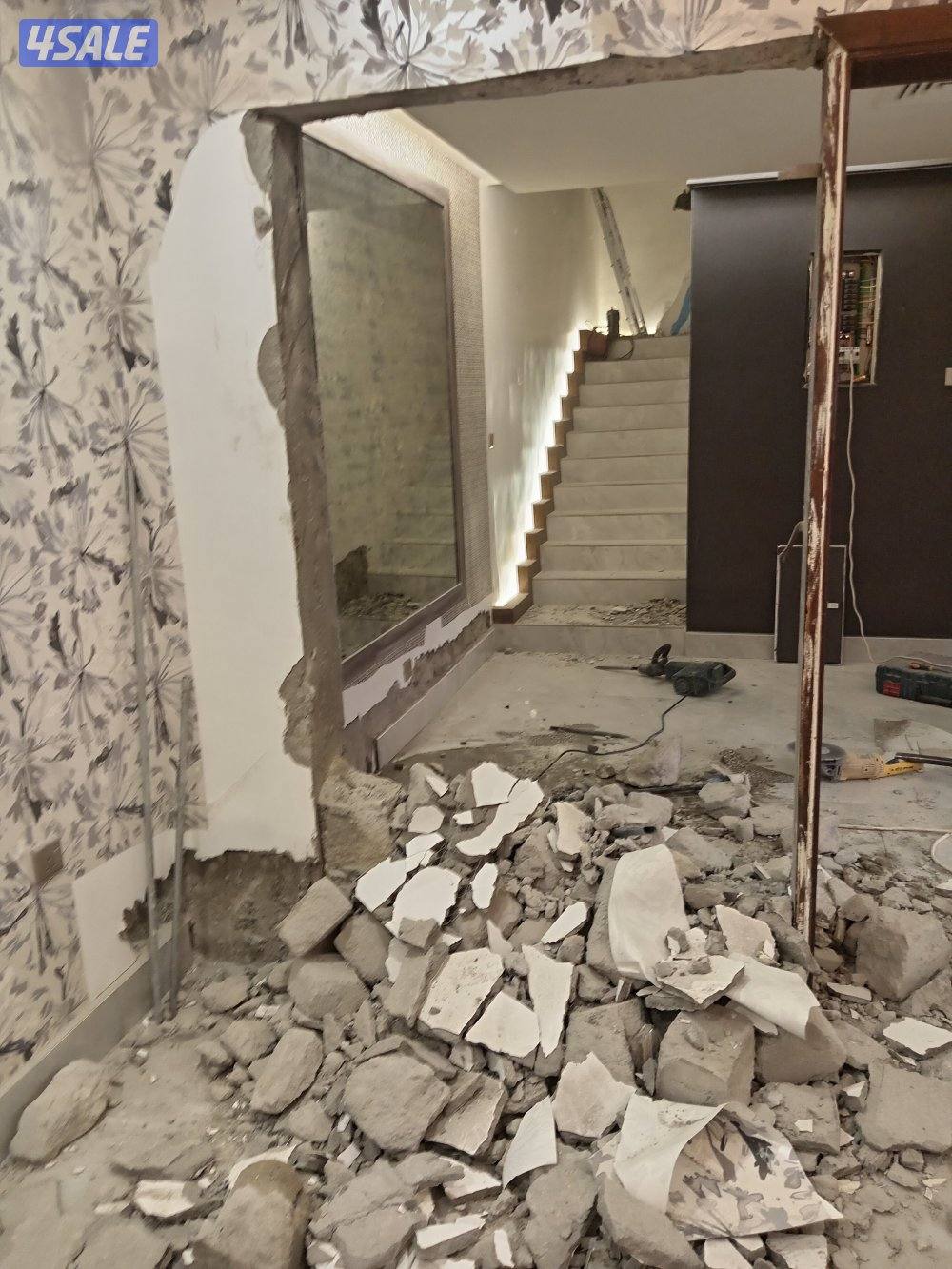 قص خرسانه  وقص الأبواب والدرايش وعمل فتحات الكور2