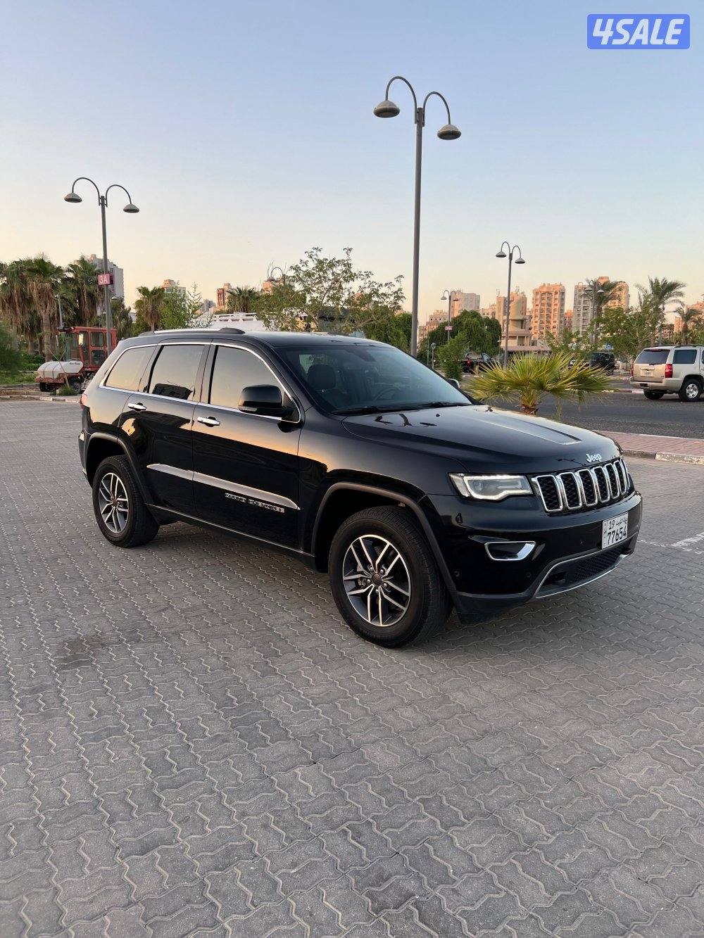 📍جراند شيروكي صبغ وكاله 📍2