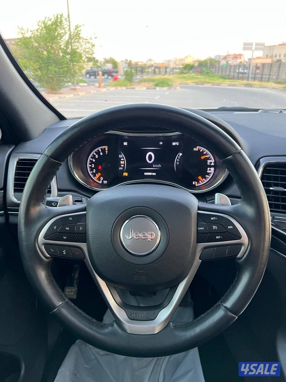 📍جراند شيروكي صبغ وكاله 📍12