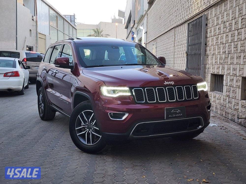 جيب غراند شيروكي ليمتد أعلى مواصفات عداد ١٠٠ ألف موديل ٢٠٢١شرط الفحص0