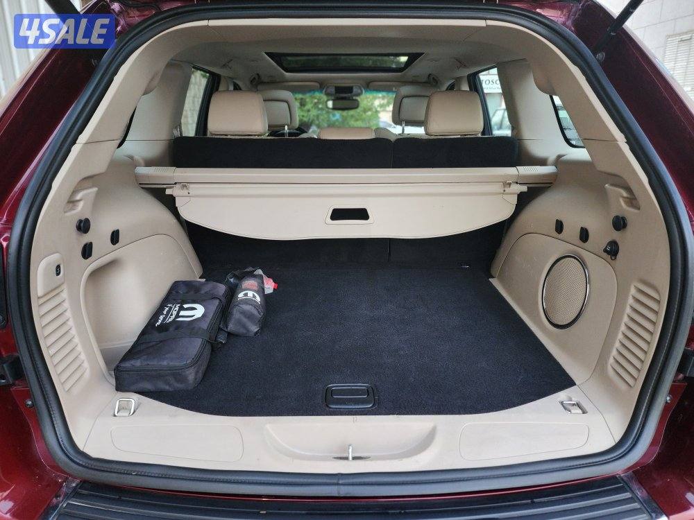 جيب غراند شيروكي ليمتد أعلى مواصفات عداد ١٠٠ ألف موديل ٢٠٢١شرط الفحص15