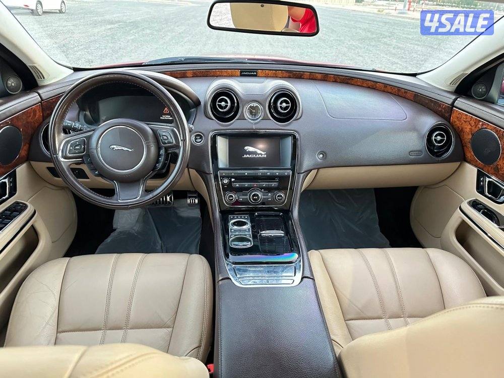 جاكوار XJ موديل ٢٠١٦ ماشي ٧٩ ألف10