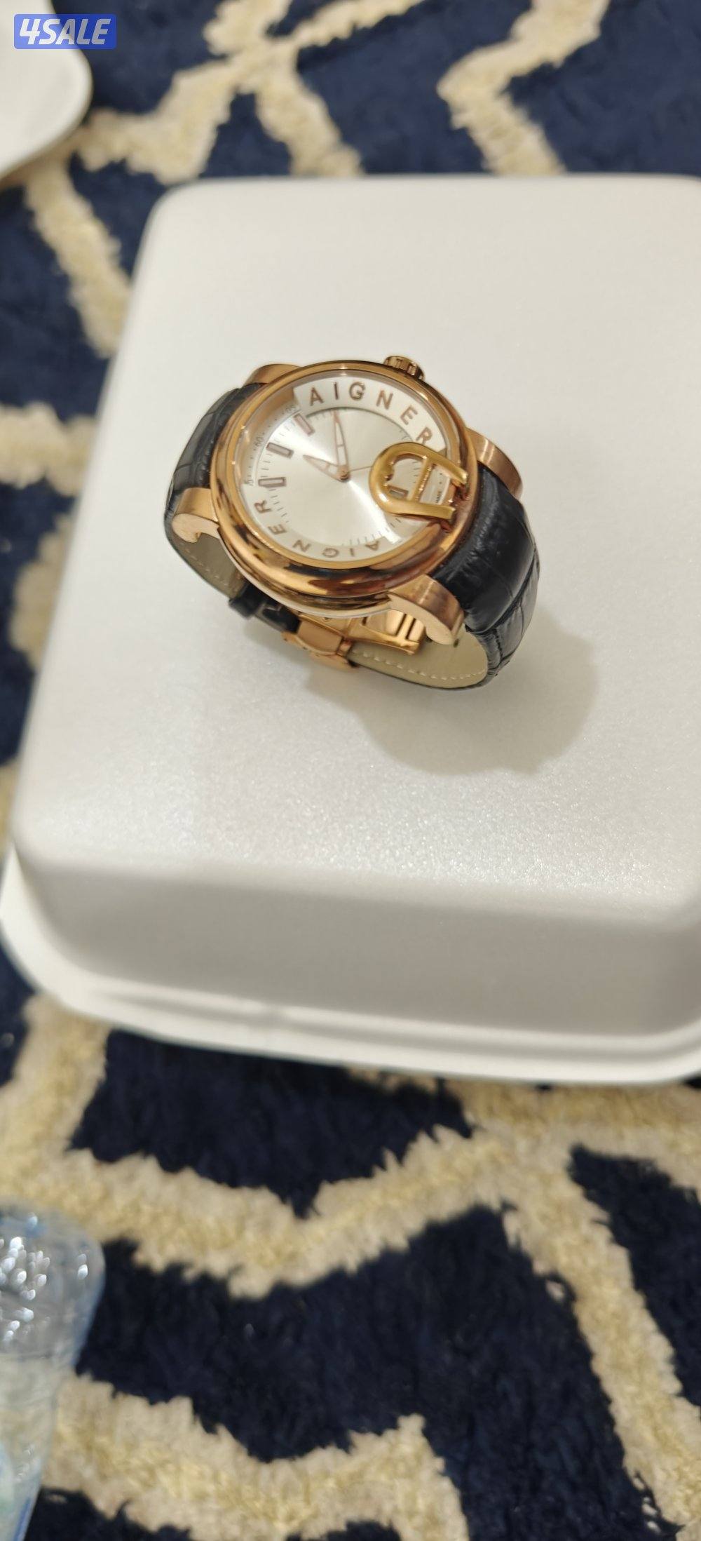 للبيع ساعه اقنر1