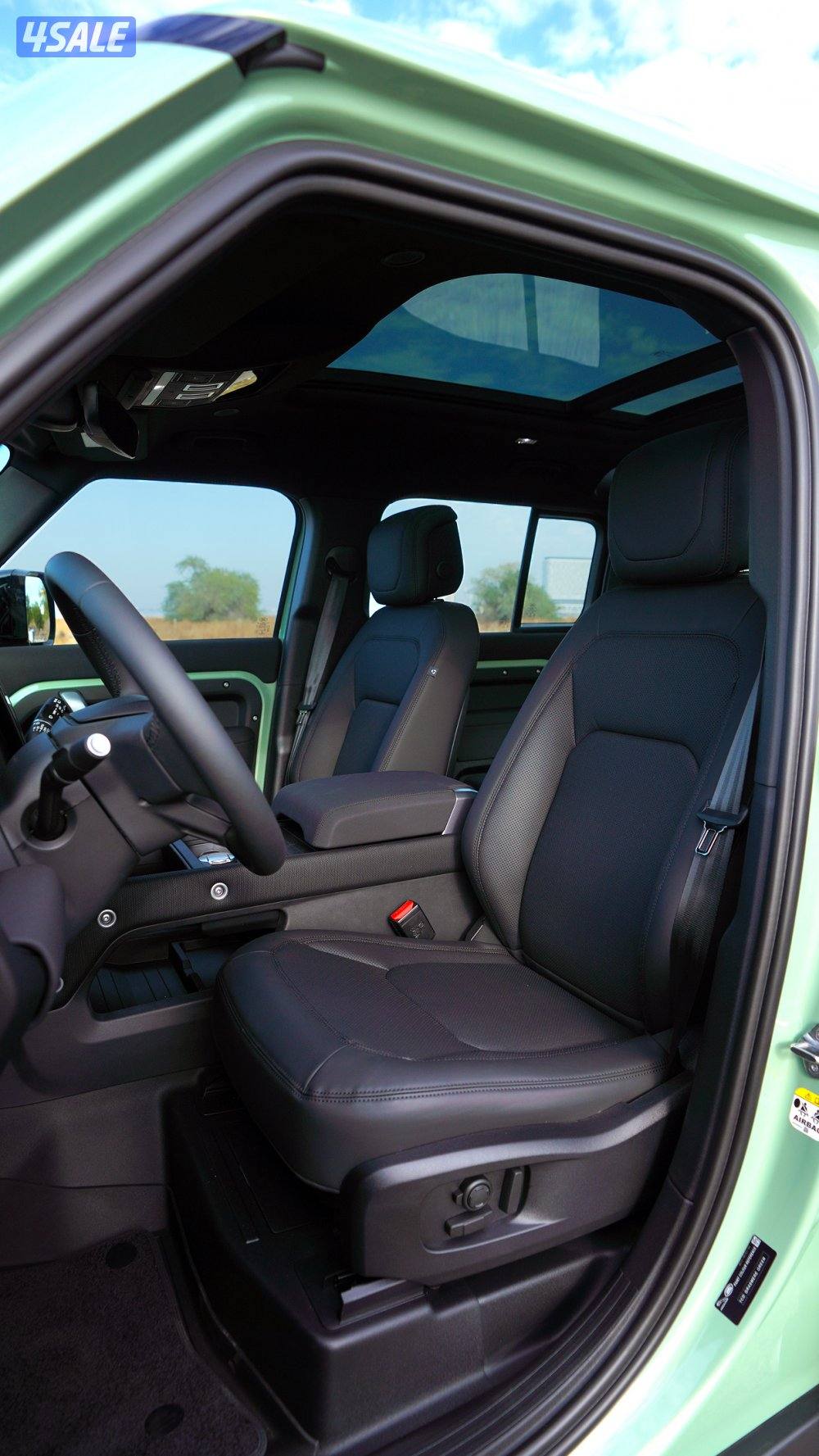 2023 Defender 75th15