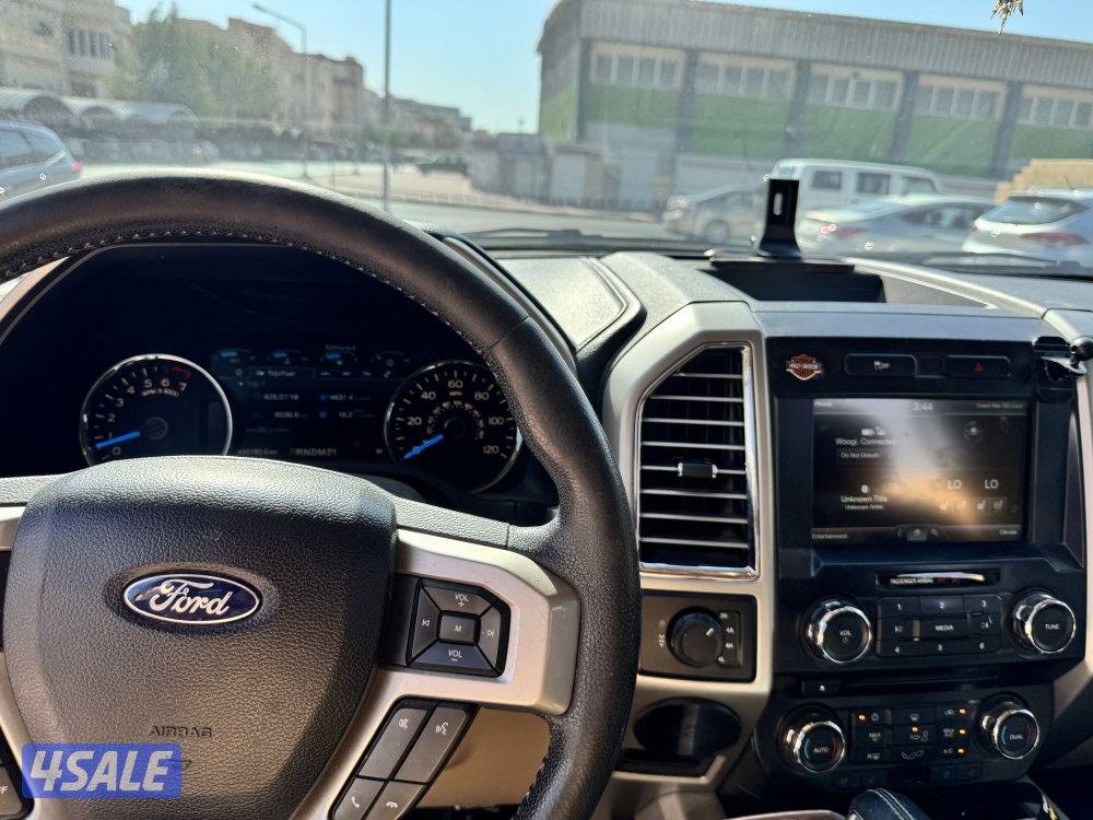 وانيت فورد موديل 2015 ماشي 450 km وارد امريكا9