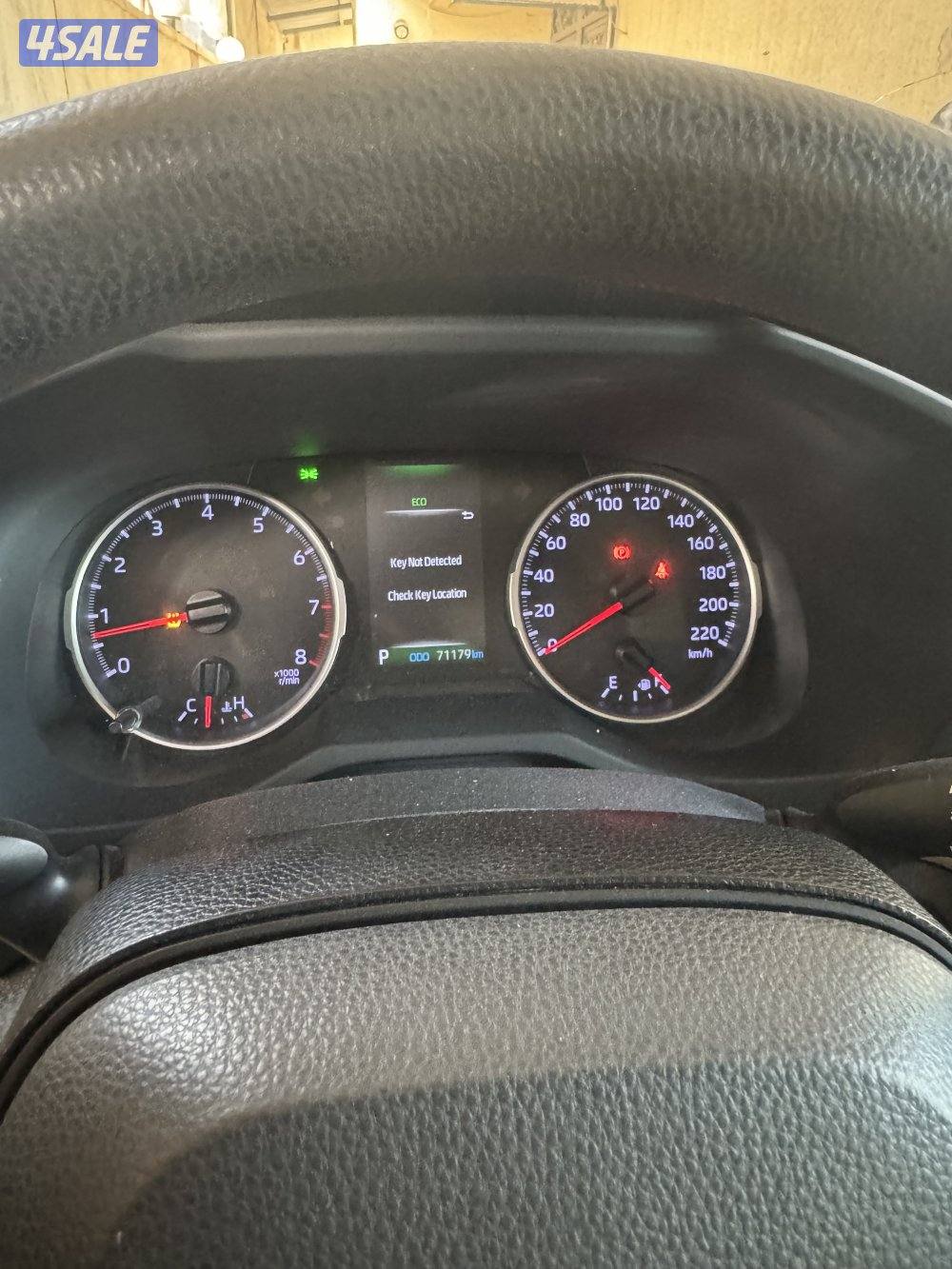 راف 4 ماشي 71 الف فقط موديل 20192