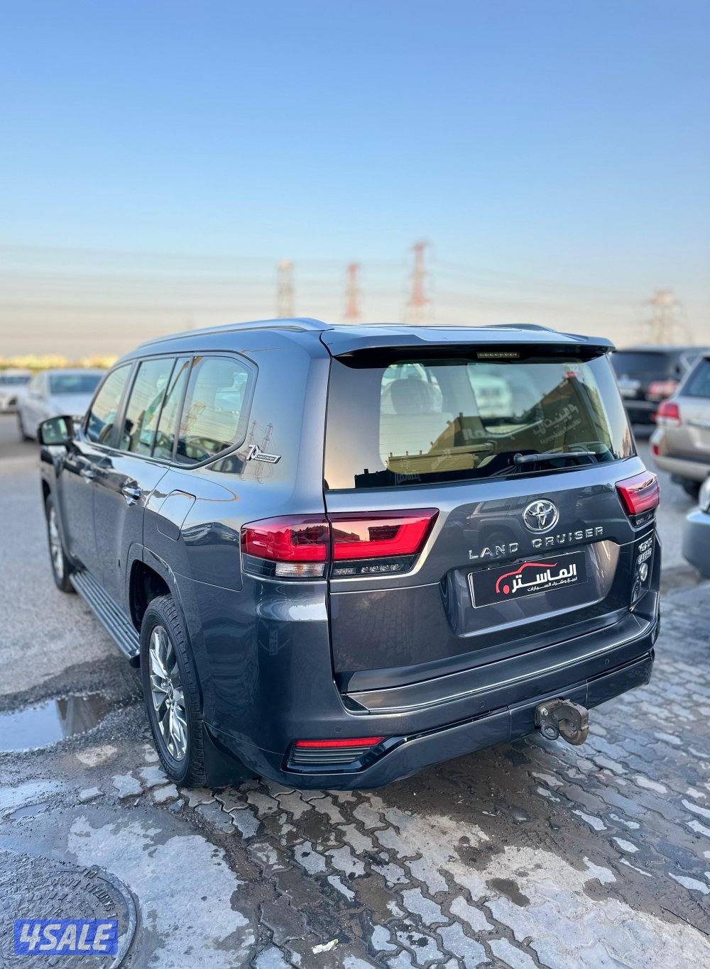 لاند كروزر GXR ايرو بدون تيربو الساير موديل 2022 عداد 325