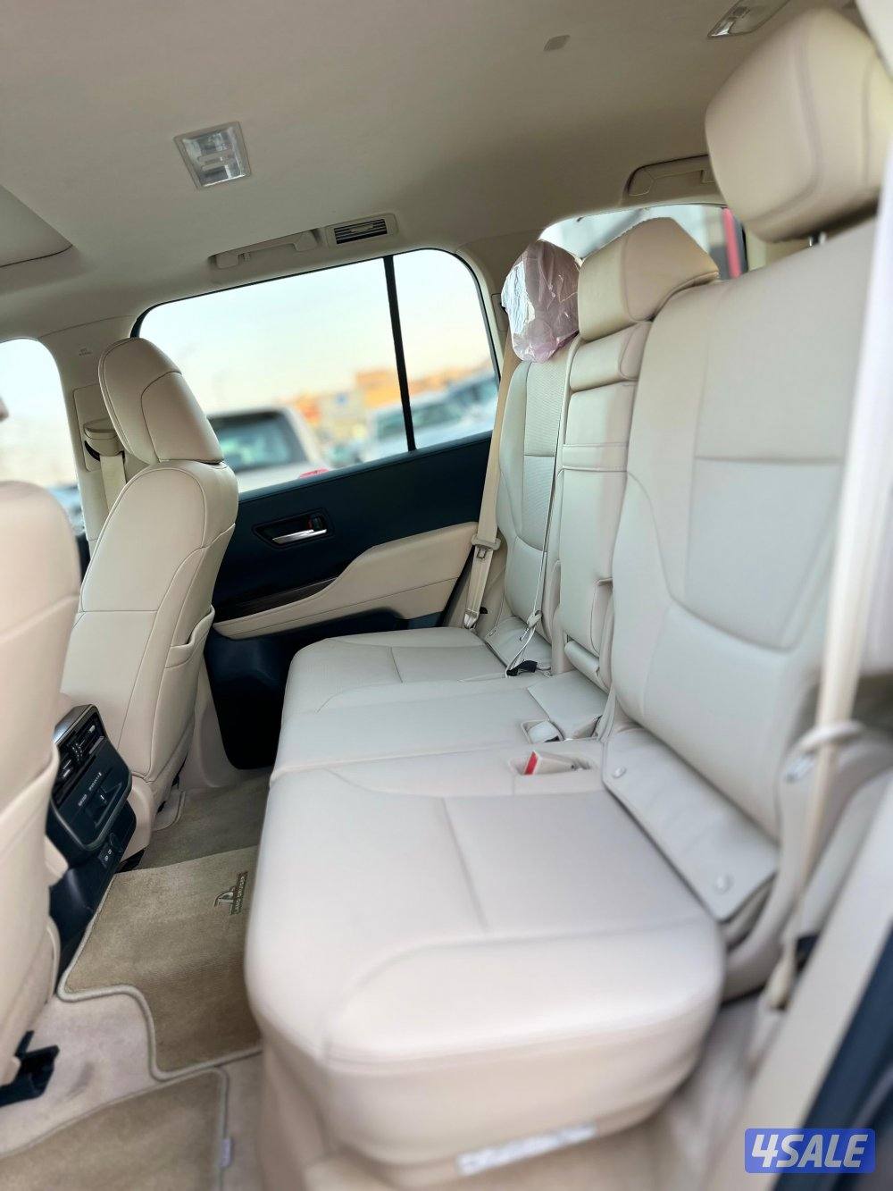 لاند كروزر GXR ايرو بدون تيربو الساير موديل 2022 عداد 328