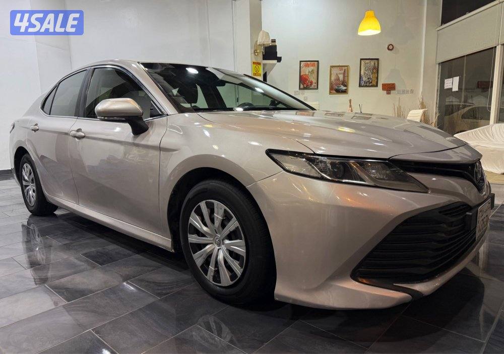 كامري ٢٠١٩ عداد ١٨٠ شرط الفحص0