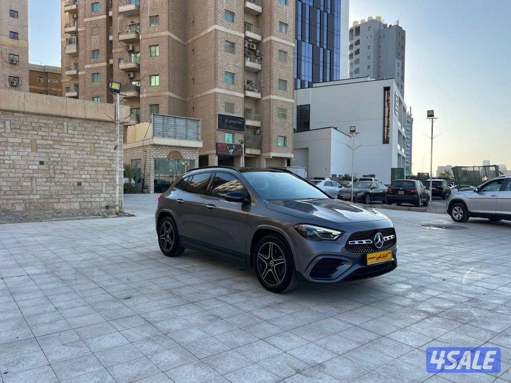 مرسيدس 2024/GLA200 ماشي 30 الف بحالة الوكاله صبغ الوكاله2