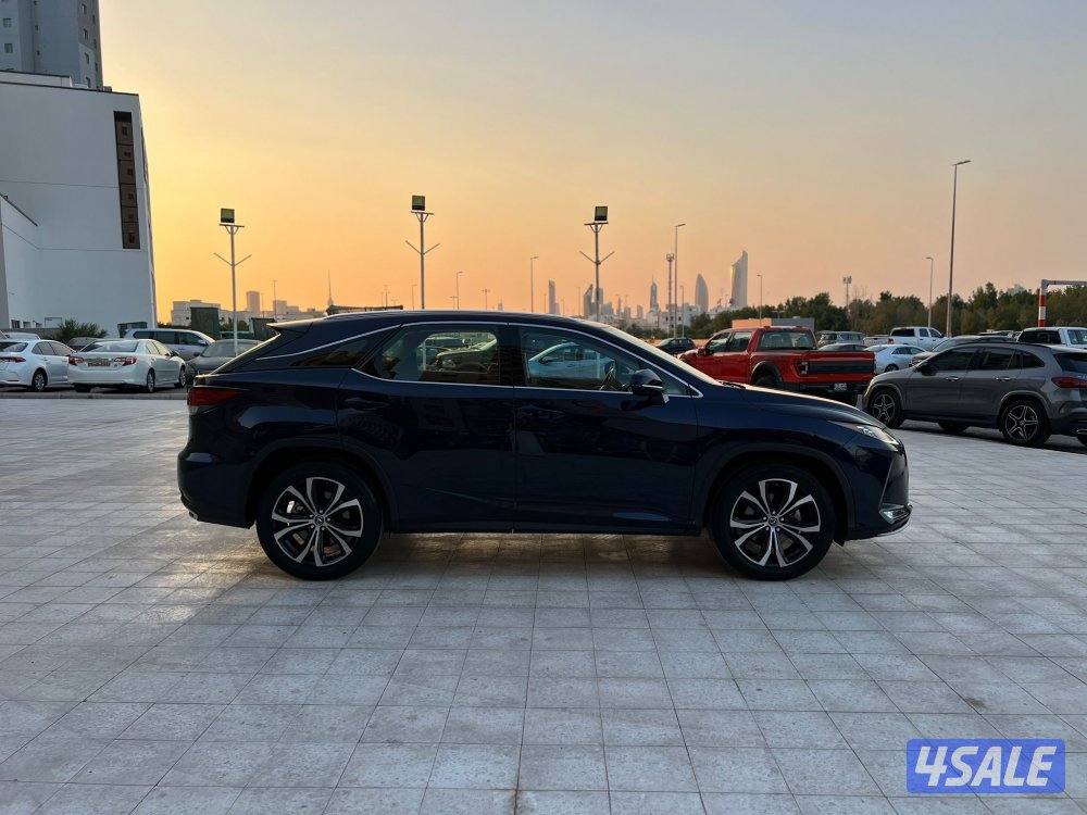 لكزس 2020/RX350 ماشي 120 الف بحالة الوكاله صبغ الوكاله شرط الفحص4