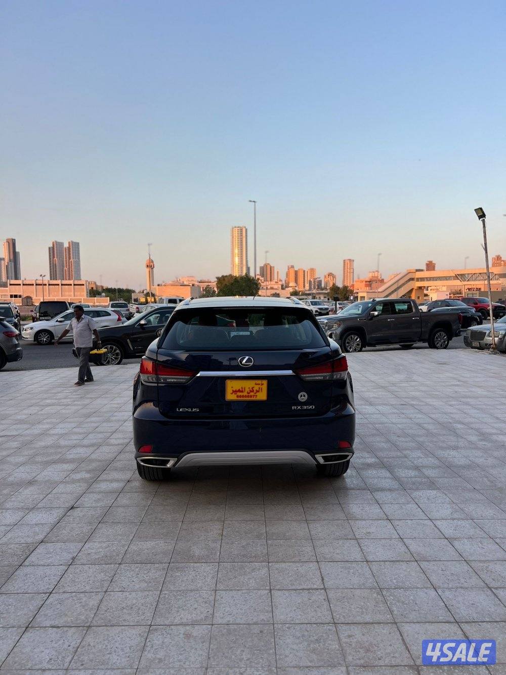 لكزس 2020/RX350 ماشي 120 الف بحالة الوكاله صبغ الوكاله شرط الفحص6
