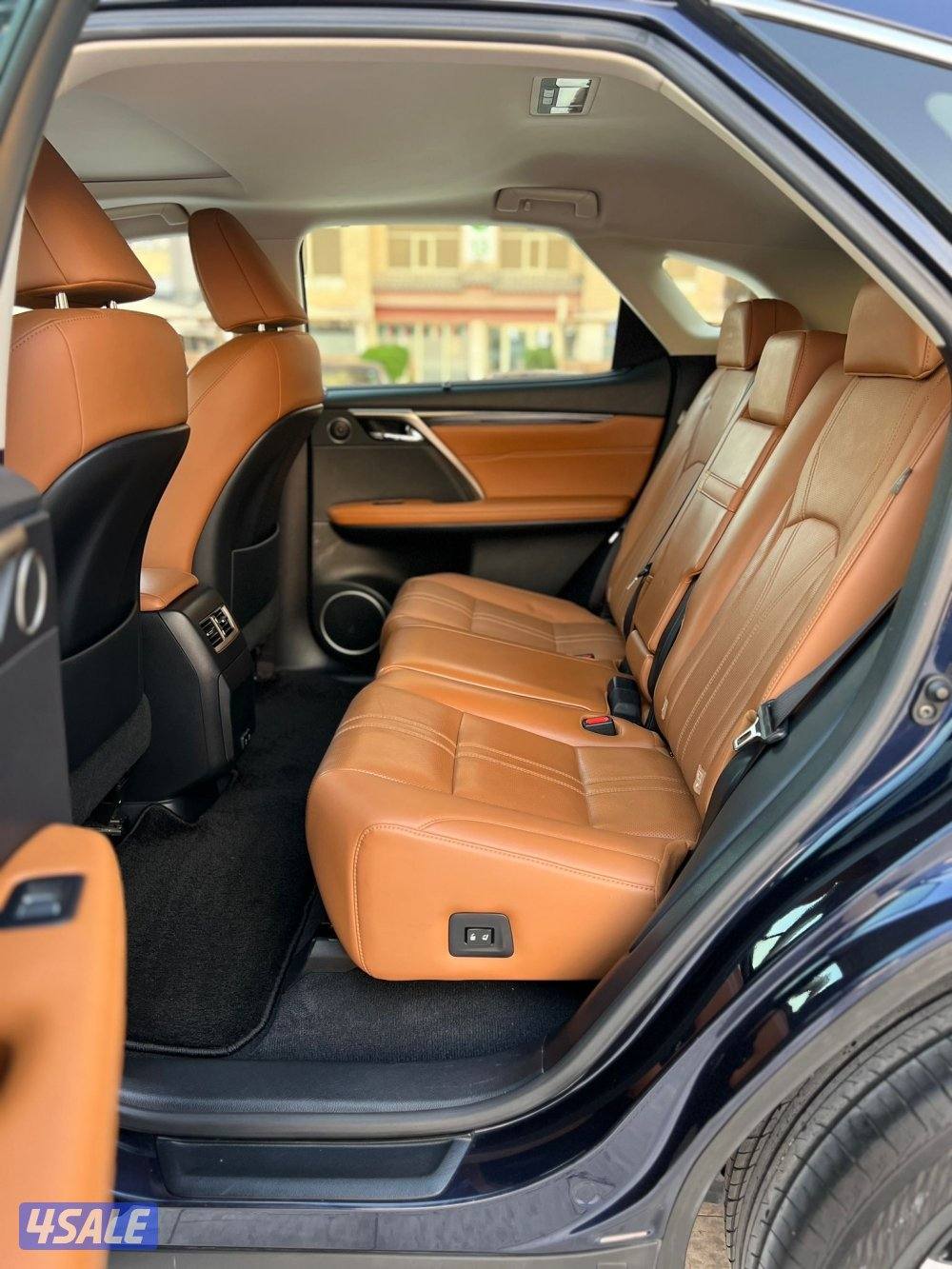 لكزس 2020/RX350 ماشي 120 الف بحالة الوكاله صبغ الوكاله شرط الفحص8