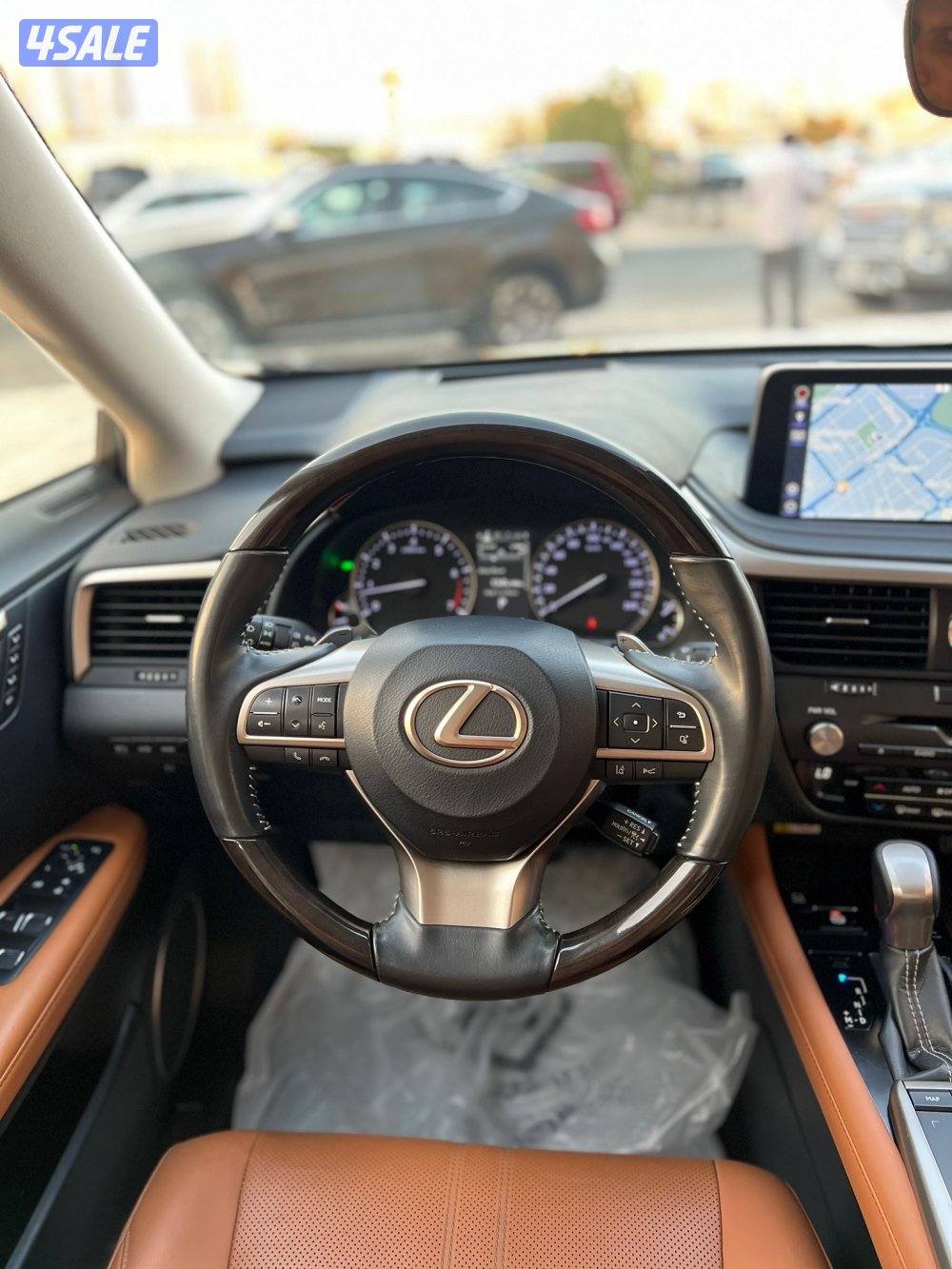 لكزس 2020/RX350 ماشي 120 الف بحالة الوكاله صبغ الوكاله شرط الفحص10