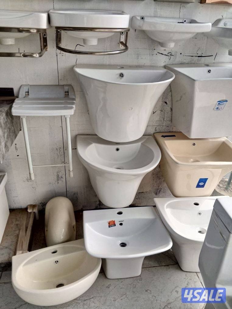 فني صحي وعازل وسيراميك تكسير وترميم ومساح وصباغ ودكورات وكهرباء6