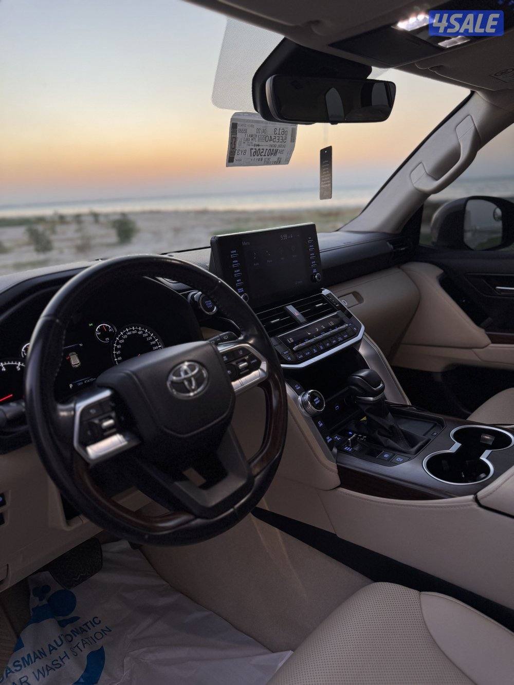 لاند كروزر GXR 2022 صبغ الوكاله3