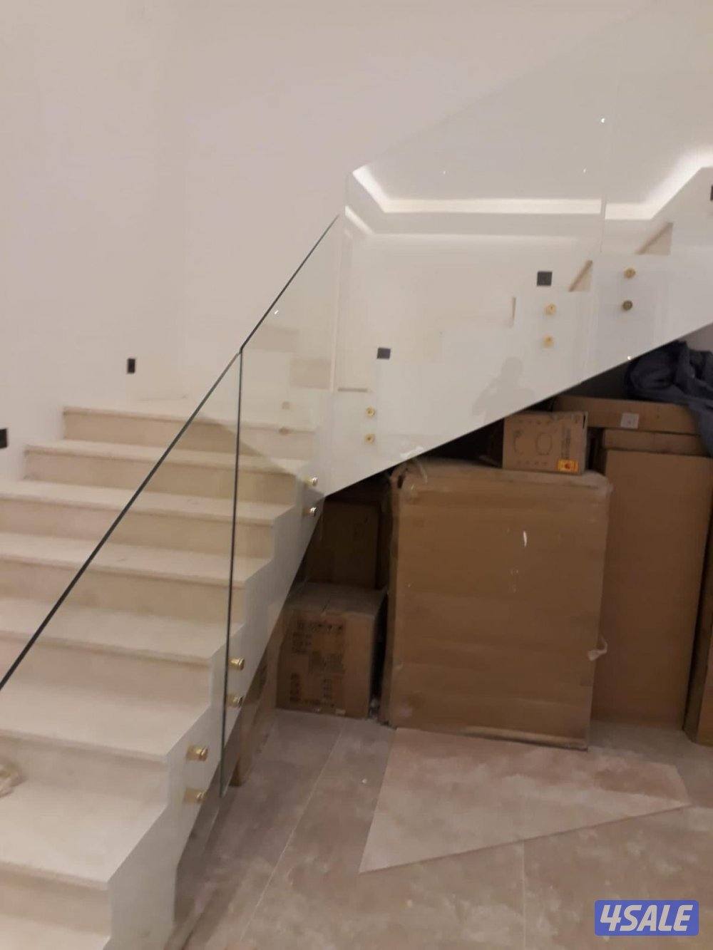 جام سکریت باب فکسات شاور باکس جام مرایا طاولہ طعام بالکونی6