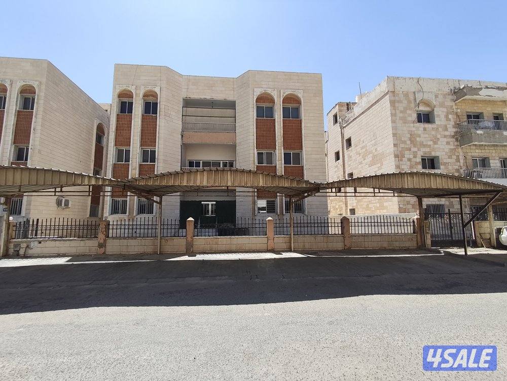 للبيع بيت في سلوى ق٩0