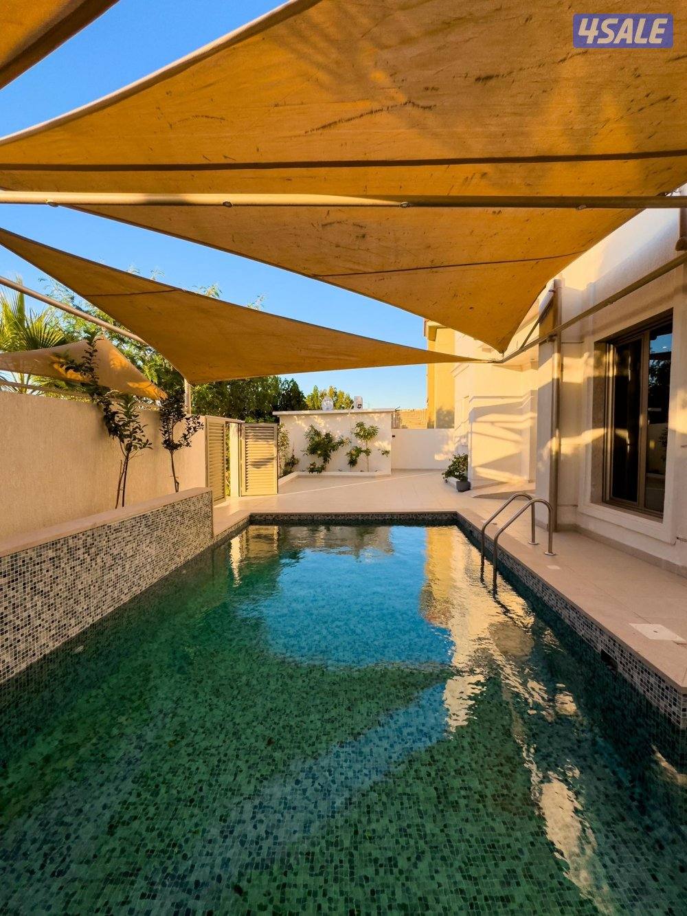 للبيع شاليه في صباح الاحمد البحريه المرحله الثالثه صف اول1