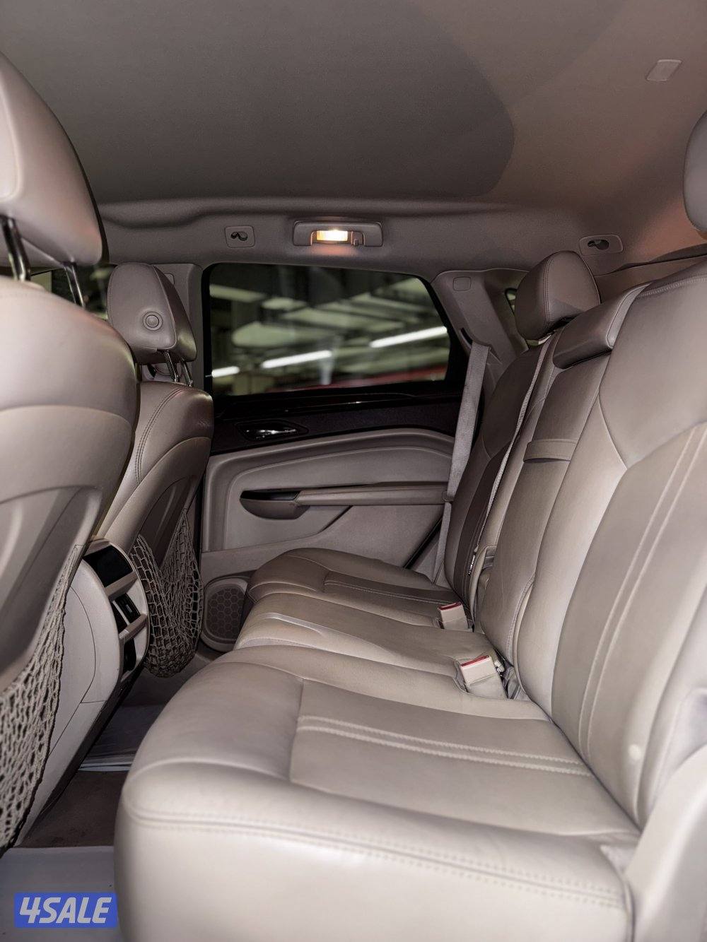 كاديلاك SRX عداد 115 الف فقط6