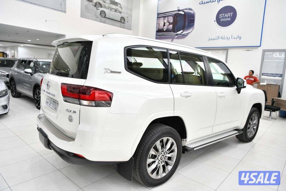 تويوتا لاندكروزر GXR توين تيربو - صبغ وكالة6