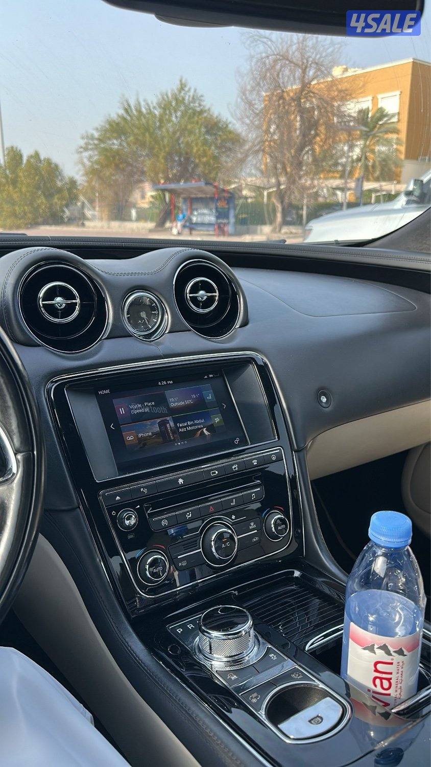 تحت الكفالة وسيرفس منتظم8