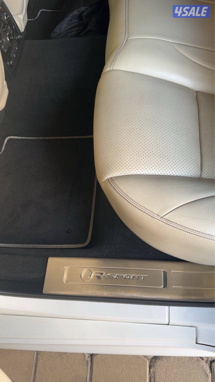 تحت الكفالة وسيرفس منتظم11