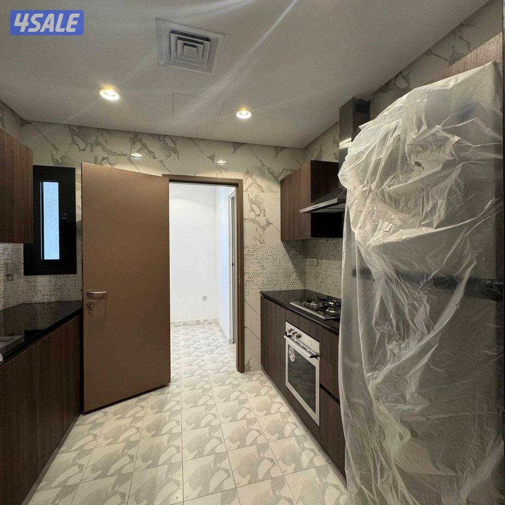 شقة نصف مفروشة إطلالة بحرية للإيجار في ضاحية حصة المبارك4