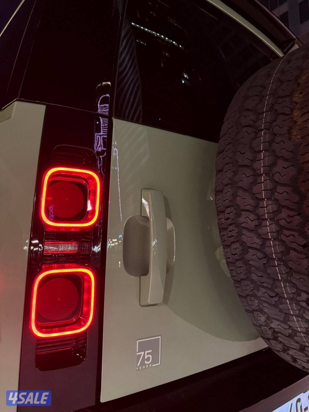 ديفندر 75th بحالة الوكالة15