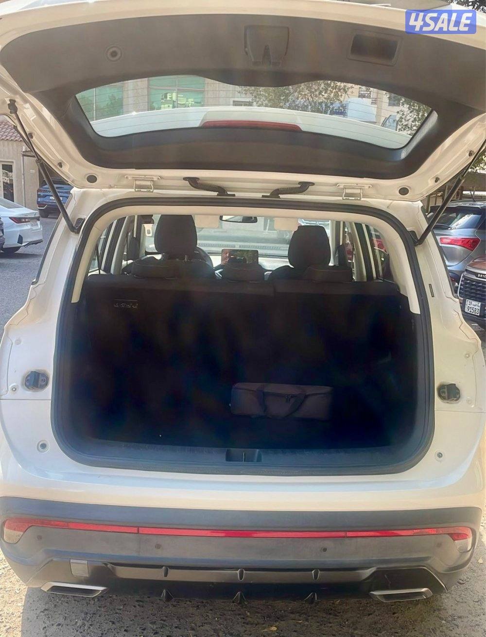 للبيع جيب كابتيفا موديل 20229