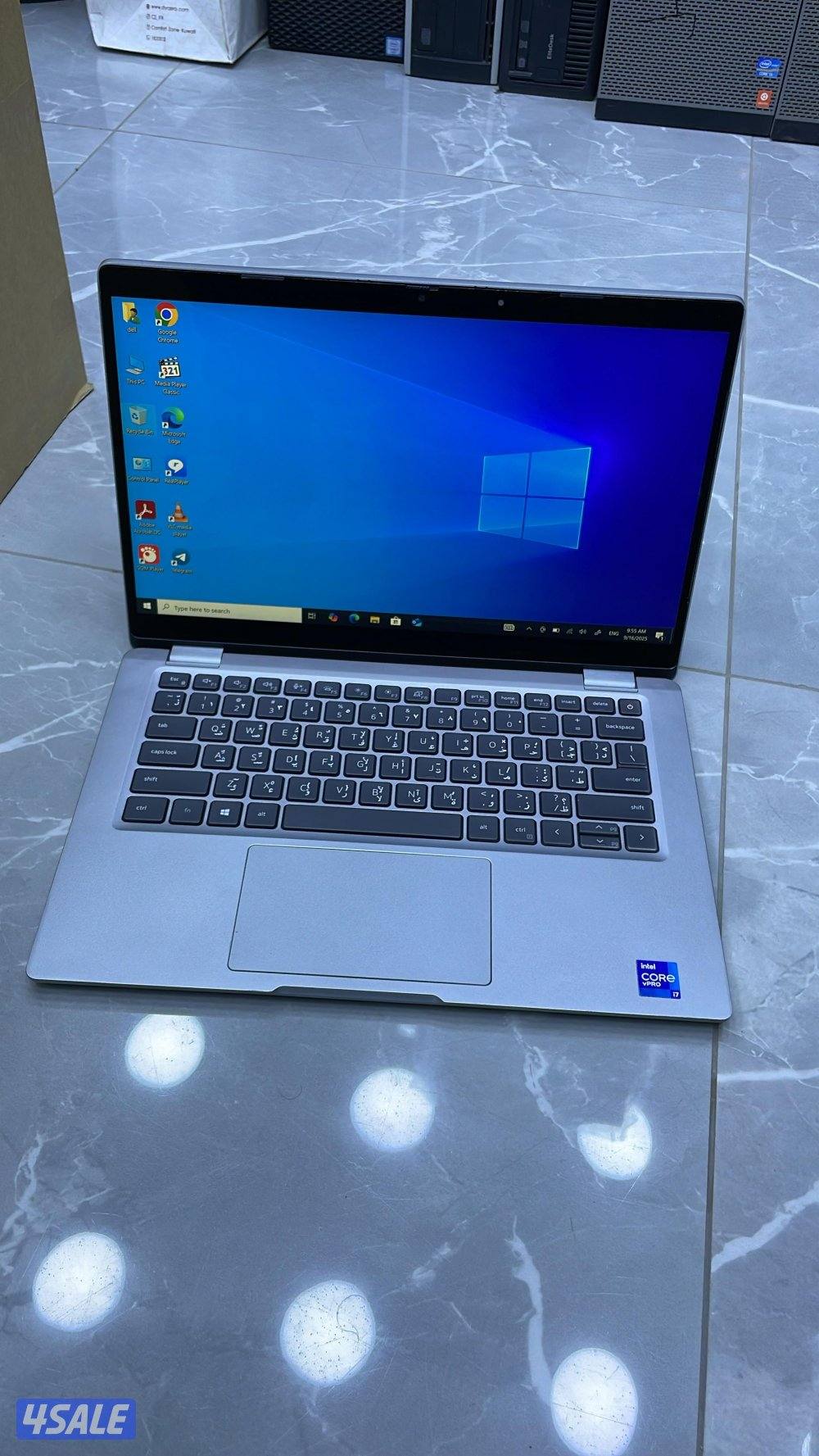 للبيعDELL LATITUDE X360 convertable بحالة ممتازة كالجديد لايطوفك0
