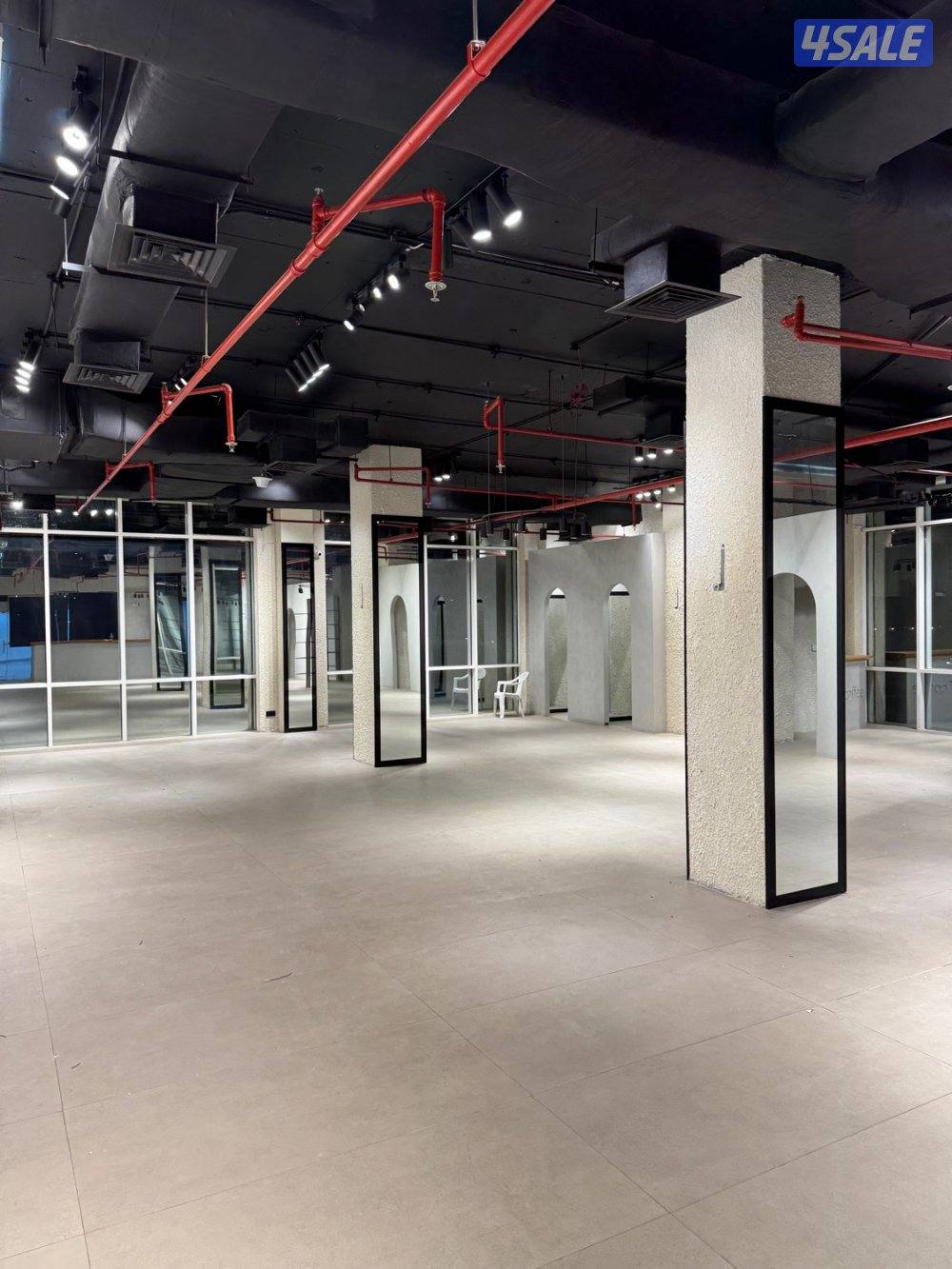 للإيجار محلات في منطقة الفحيحيل1