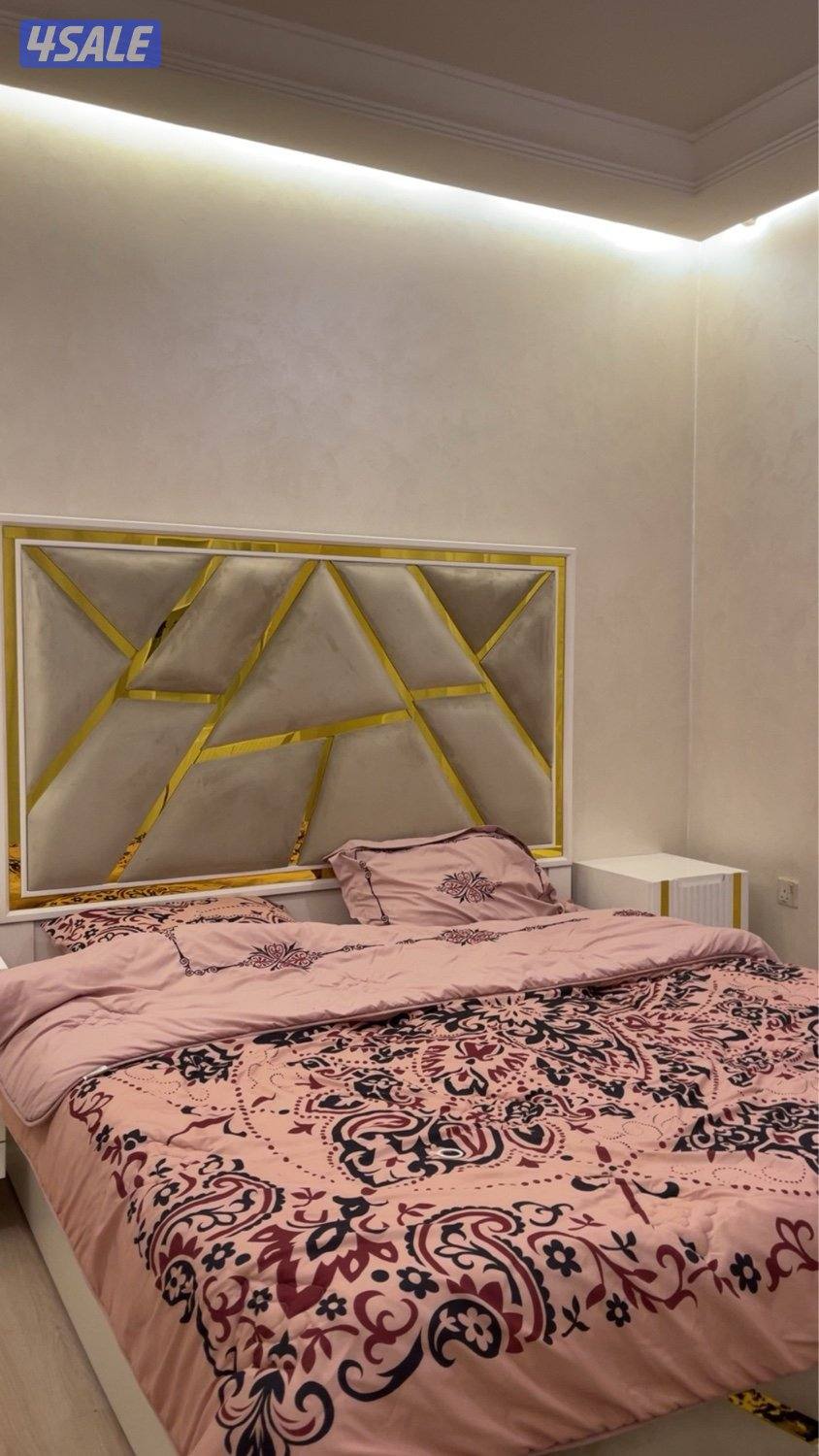 للبيع شقه خلو علي البحر4